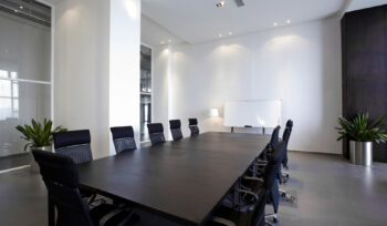 Μεγάλες επιχειρήσεις